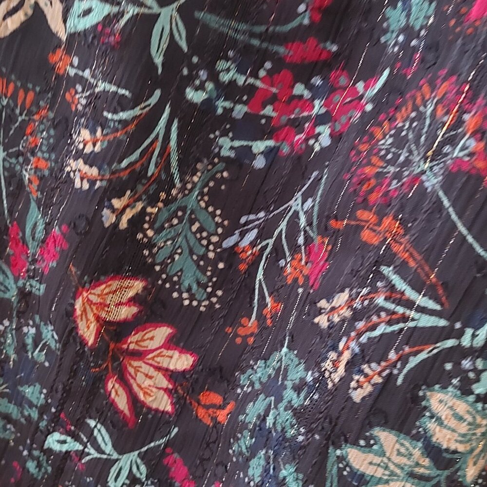 Pennington's Black w/Floral Square-Neck Blouse with Balloon Sleeves Plus Size 4X - Picture 9 of 12